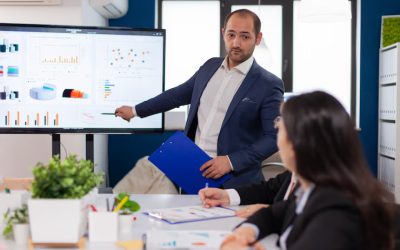 How to Craft a Compelling Startup Pitch Deck That Impresses Investors